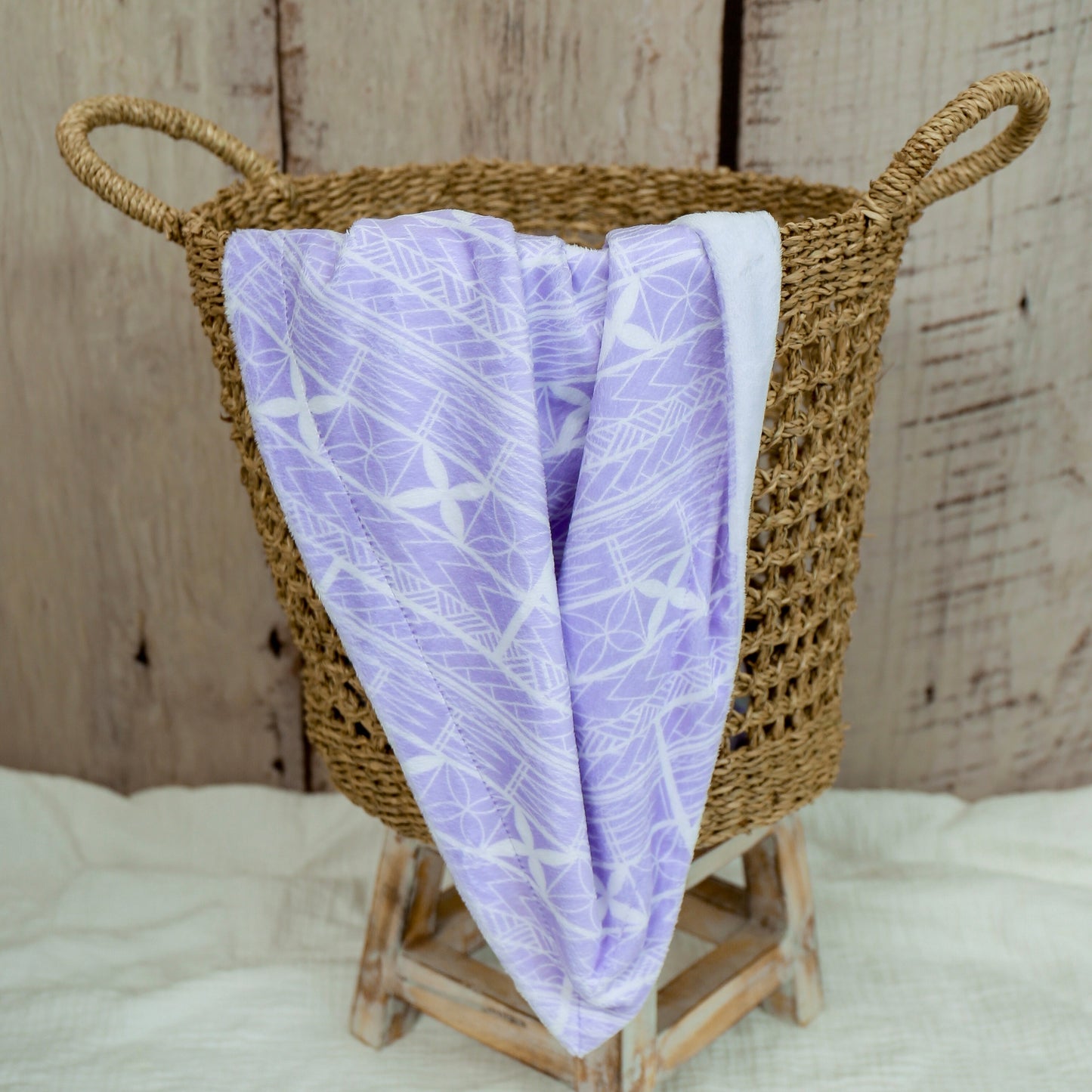 Amataga Baby Blanket (Lilac)