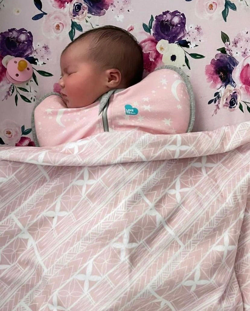 Amataga Baby Blanket (Soft Pink)