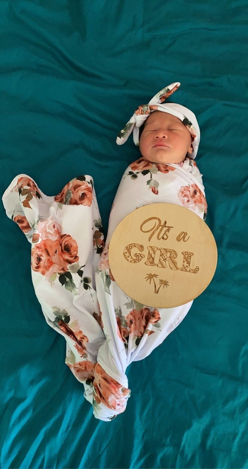 It’s A Girl Plaque